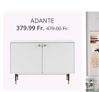 Modernes, weisses Sideboard mit geometrichem Muster auf den Türfronten